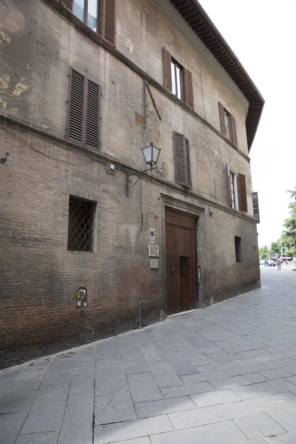 La Sapienza Di Al Hotell Siena Exteriör bild