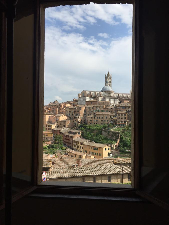 La Sapienza Di Al Hotell Siena Exteriör bild